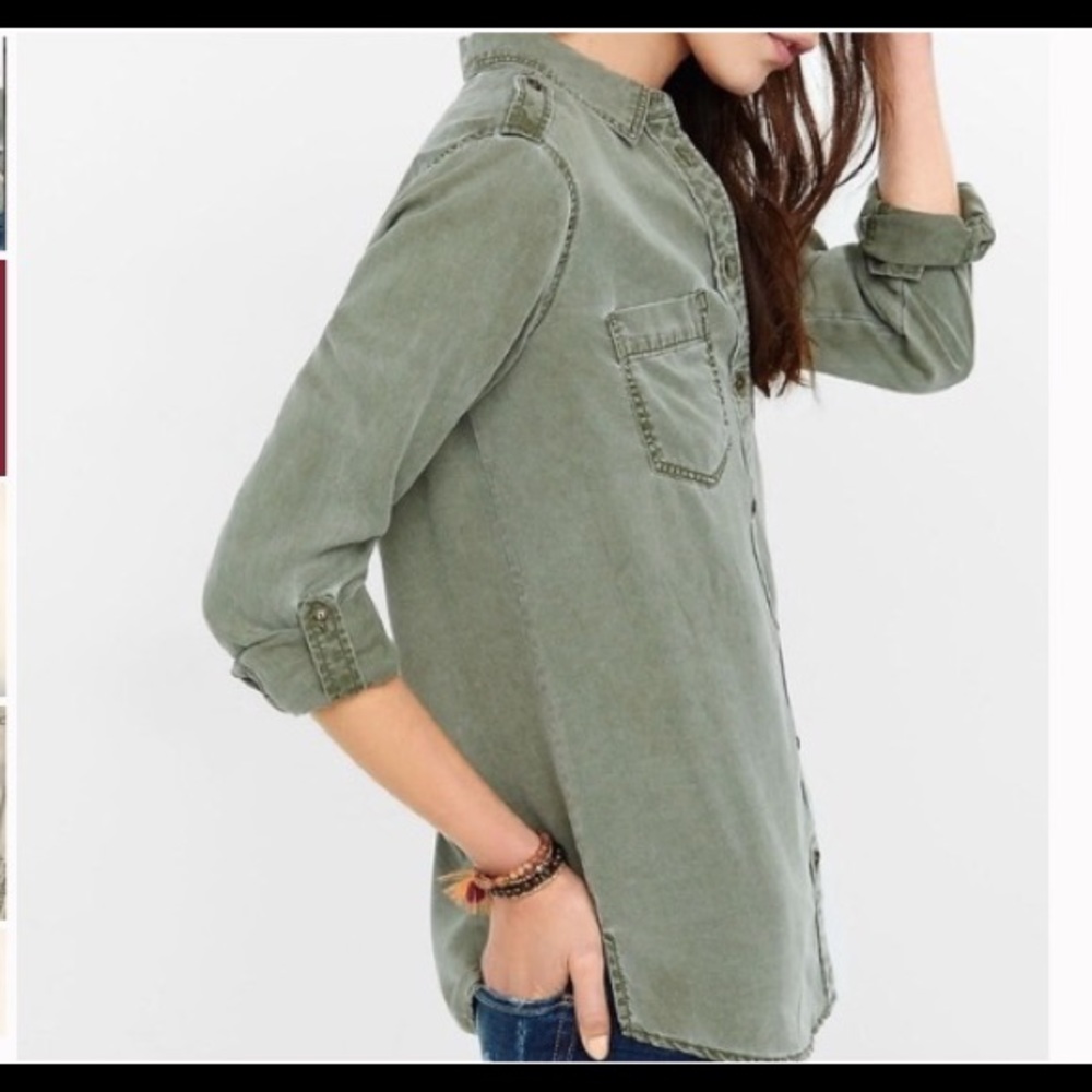 2 for $25!!! Express green twill boyfriend shirt size XS/TP